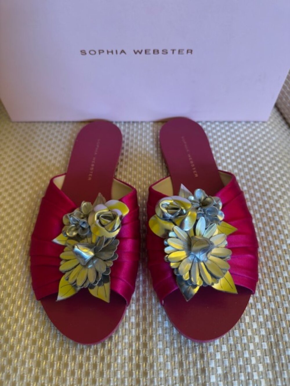 Sophia Webster Pink Satin Floral Embellished Slide Sandals. Size 37